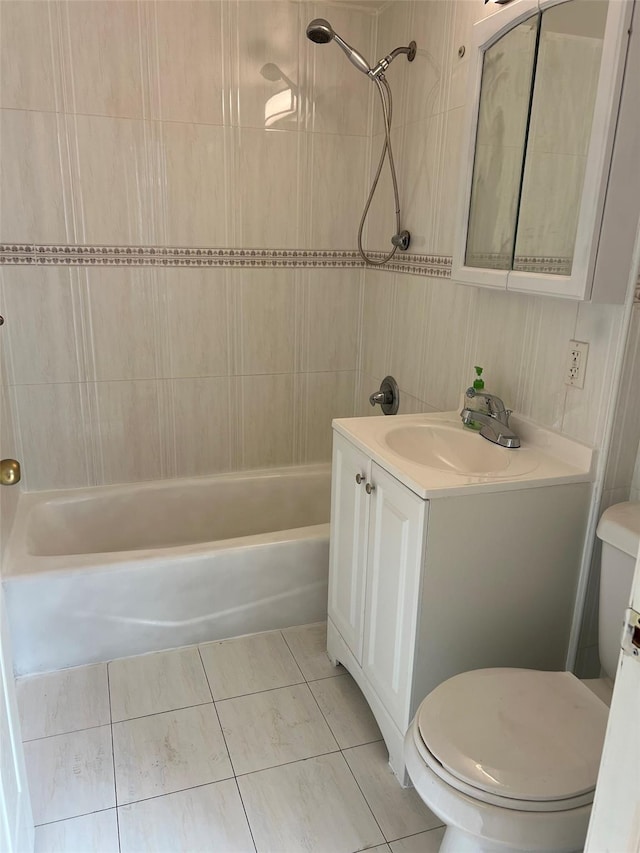 139-30 34th Ave Unit 3B, Flushing, NY 11355 - full bath featuring vanity and bathtub / shower combination