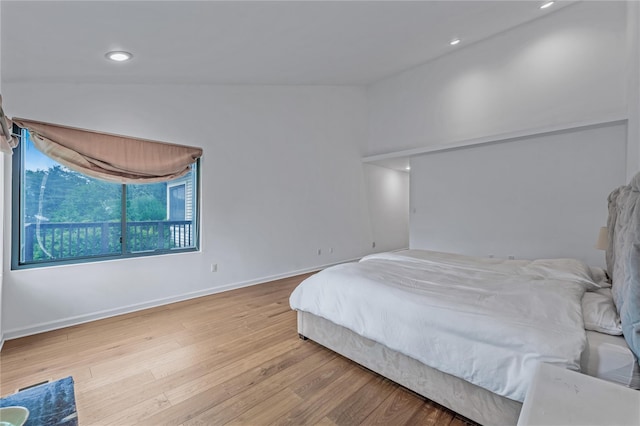 291 Starling Ct, Manhasset, NY 11030 - bedroom featuring wood finished floors, recessed lighting, and baseboards