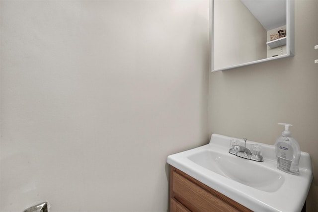 4 Leewood Cir Unit 4L, Eastchester, NY 10709 - bathroom featuring vanity