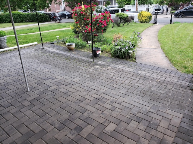 61-16 84th St, Middle Village, NY 11379 - view of property's community