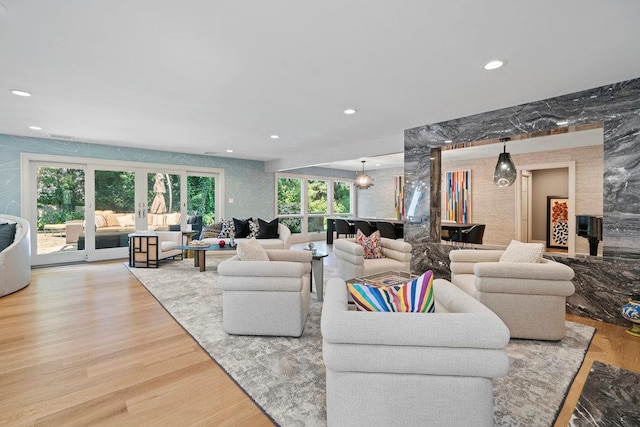 2 Field Ln, Roslyn Heights, NY 11577 - living area with wood finished floors and recessed lighting