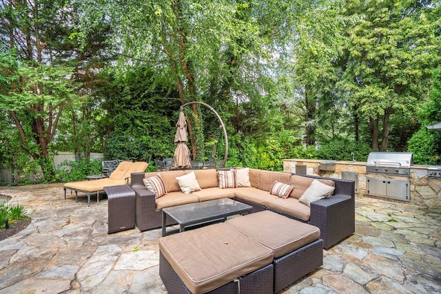 2 Field Ln, Roslyn Heights, NY 11577 - view of patio / terrace with outdoor lounge area, a sink, and outdoor dining space