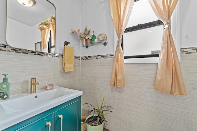 3632 Willett Ave, Bronx, NY 10467 - bathroom featuring tile walls and vanity
