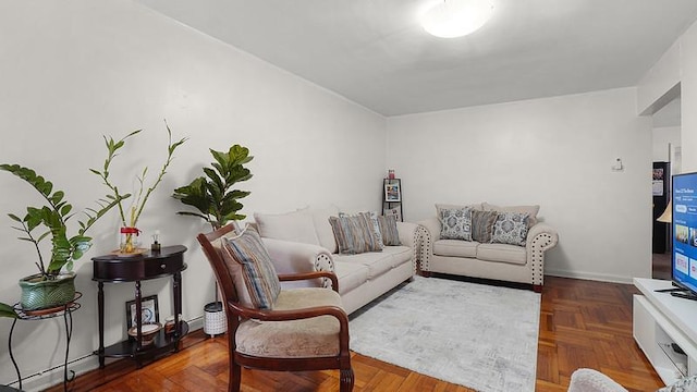 3217 Tenbroeck Ave, Bronx, NY 10469 - view of living room