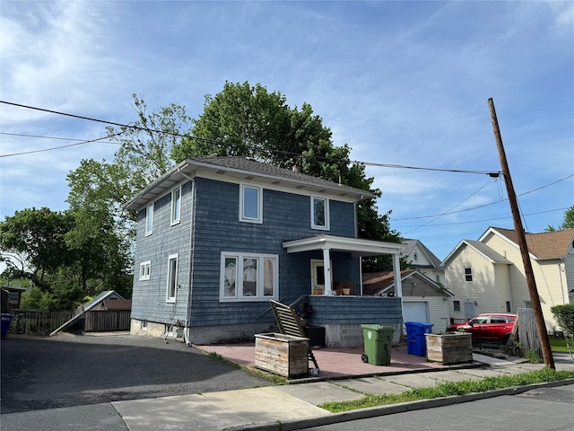 39 Crescent Pl, Middletown, NY 10940 - view of american foursquare style home