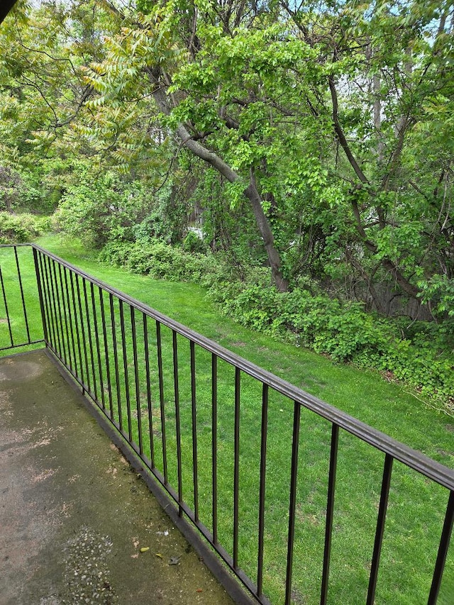 8 Cedar Ct Unit 8, Selden, NY 11784 - view of grassy yard