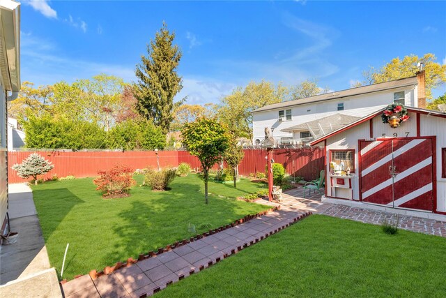 597 Stratford Rd, Baldwin, NY 11510 - view of yard