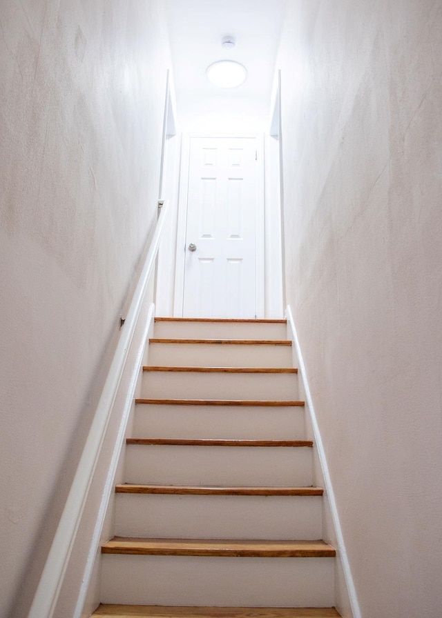11 Shine Pl, Valley Stream, NY 11581 - view of staircase