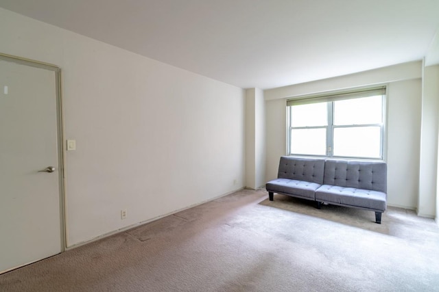 240 Garth Rd Unit 2G2, Scarsdale, NY 10583 - sitting room featuring light carpet
