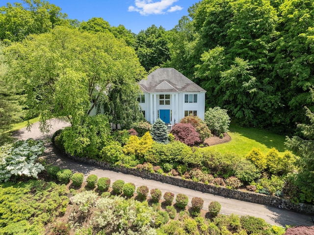 43 Random Farms Cir, Chappaqua, NY 10514 - view of front of home