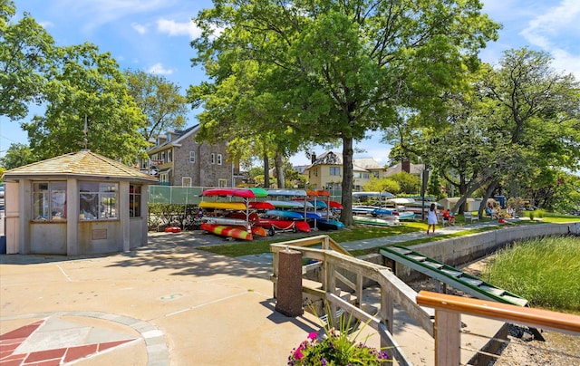 42-30 Douglaston Pkwy Unit 7H, Douglaston, NY 11363 - view of home's community with a residential view