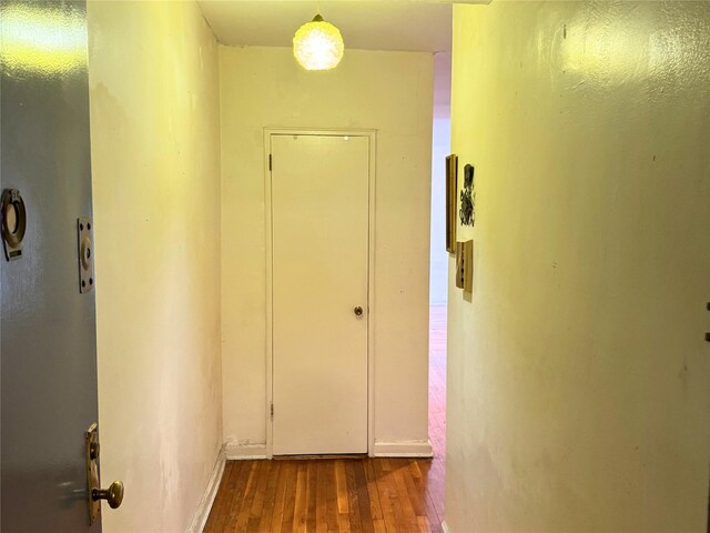 90-02 63rd Dr Unit 5C, Rego Park, NY 11374 - photo 4