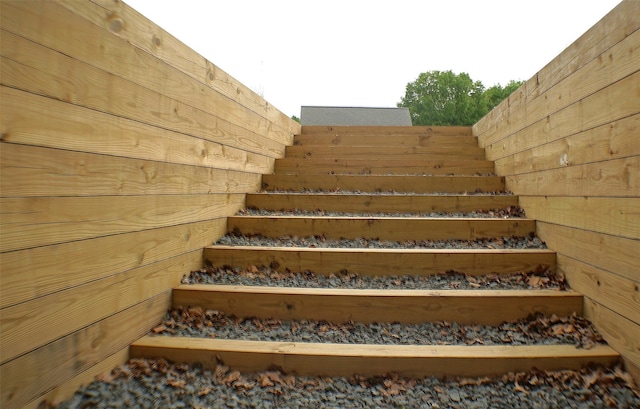 26 Saunders Ln, Wawarsing, NY 12489 - view of staircase