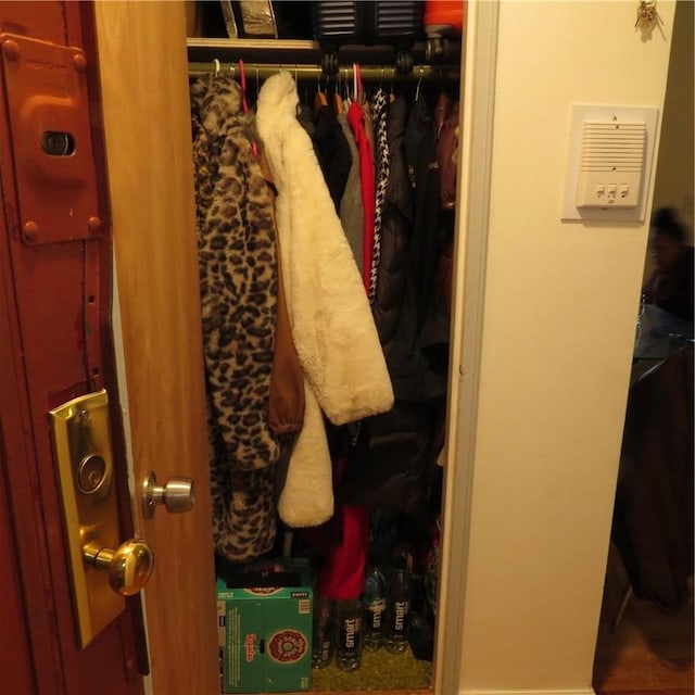 29 Abeel St Unit 6K, Yonkers, NY 10705 - view of closet