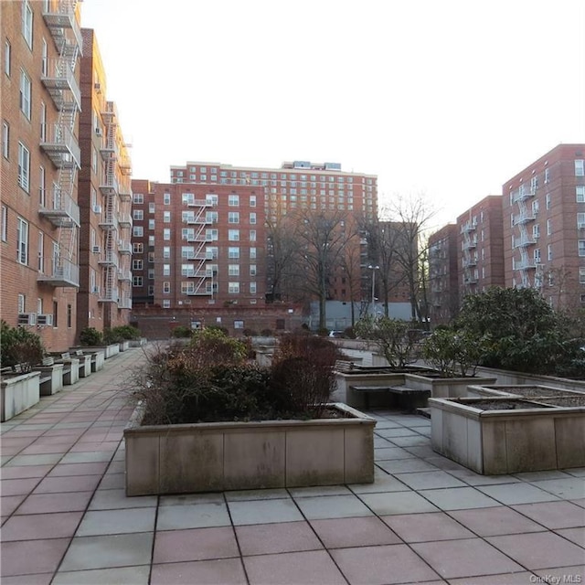 29 Abeel St Unit 6K, Yonkers, NY 10705 - view of surrounding community
