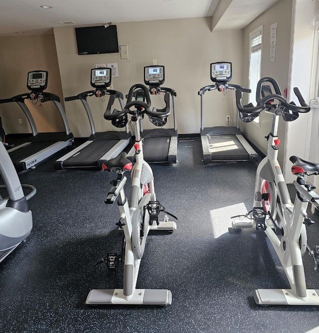 237 Pointe Cir N Unit 237, Coram, NY 11772 - view of exercise room