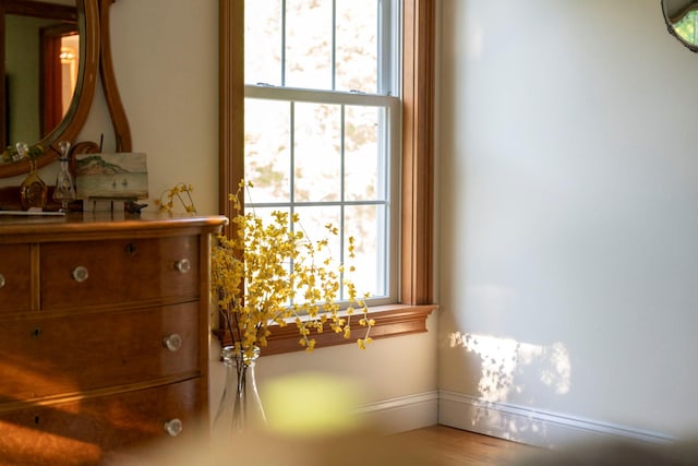 1401 State Route 28a, Hurley, NY 12491 - bedroom featuring multiple windows