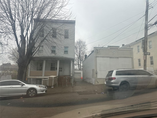 17 Chestnut St, Yonkers, NY 10701 - view of front of house