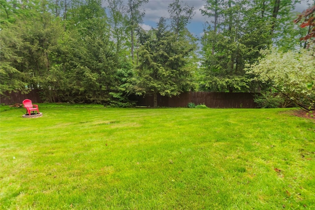 26 Stacey Dr, Monticello, NY 12701 - view of yard