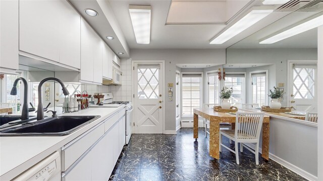 52-04 Redfield St, Douglaston, NY 11362 - photo 9