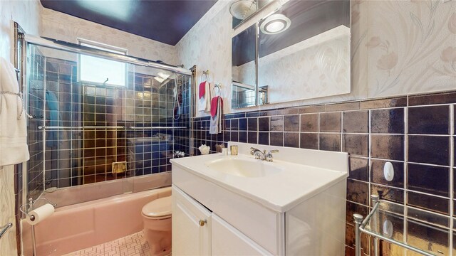 52-04 Redfield St, Douglaston, NY 11362 - photo 17