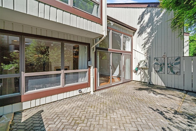 6 Chippewa Ct, Suffern, NY 10901 - view of patio