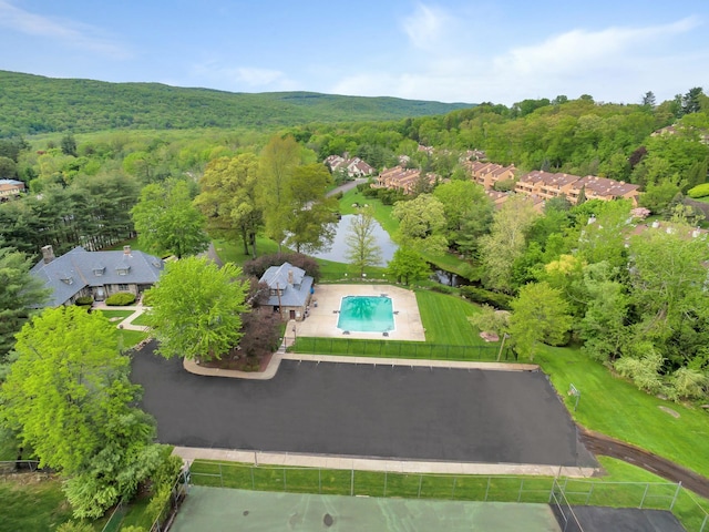 6 Chippewa Ct, Suffern, NY 10901 - bird's eye view of a heavily wooded area and a pool