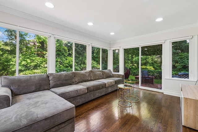 18 Woodcrest Rd, Kings Point, NY 11024 - living area with dark wood-style floors, crown molding, and recessed lighting