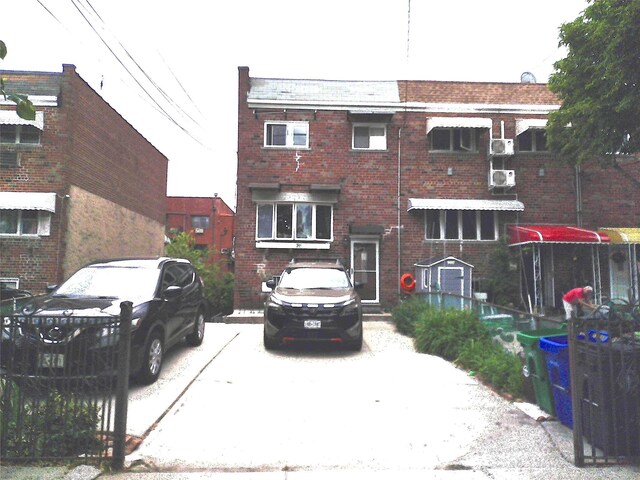 277 Graff Ave, Bronx, NY 10465 - photo 1
