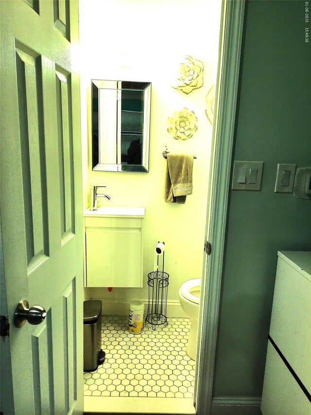 277 Graff Ave, Bronx, NY 10465 - photo 16