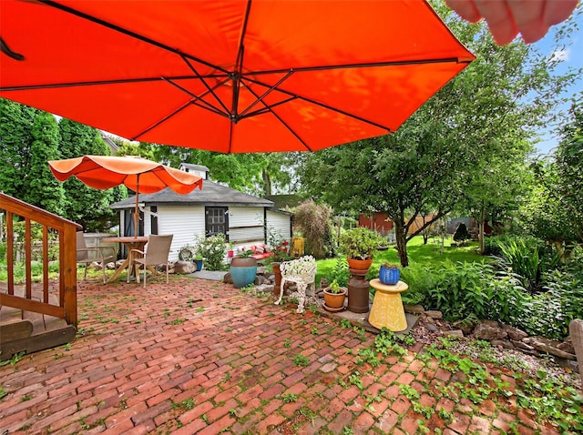 31 Hudson Ave, Stony Point, NY 10980 - view of patio / terrace featuring outdoor dining space and a deck