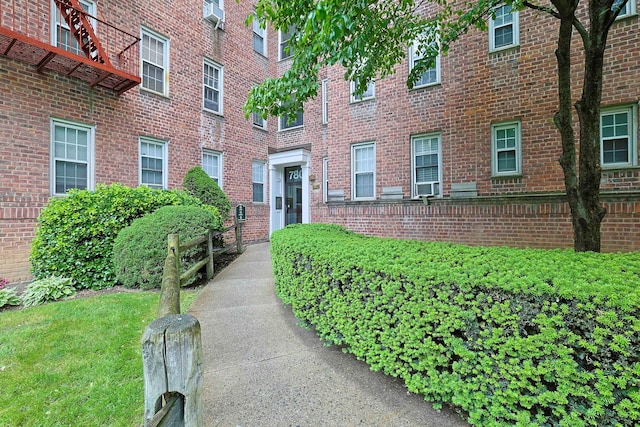 780 Bronx River Rd Unit A16, Bronx, NY 10708 - entrance to property featuring brick siding and cooling unit
