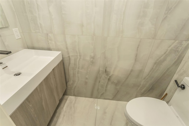 148-03 9th Ave, Whitestone, NY 11357 - full bath featuring vanity and toilet