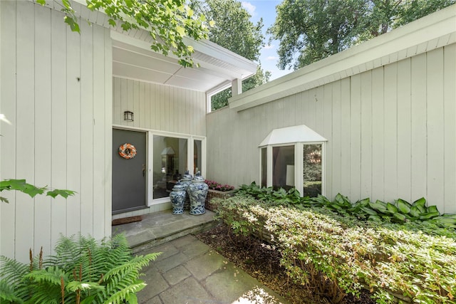 6 Harbor Hill Dr, Lloyd Harbor, NY 11743 - view of entrance to property