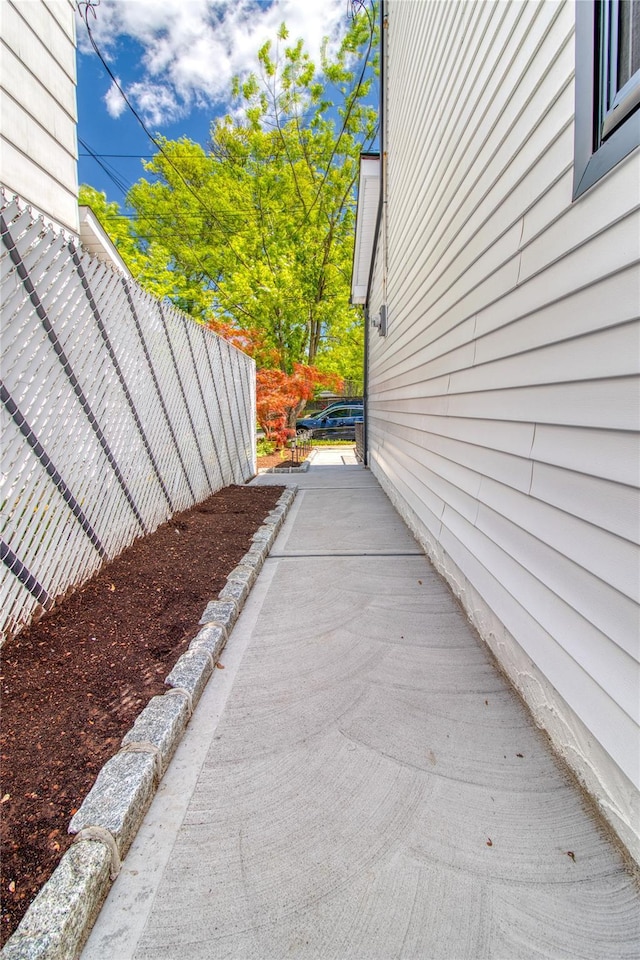 22 May Pl, Staten Island, NY 10312 - view of side of home