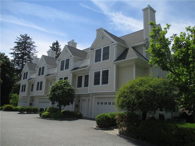 29 Carpenter Ave Unit B3, Mount Kisco, NY 10549 - view of front of property with a chimney