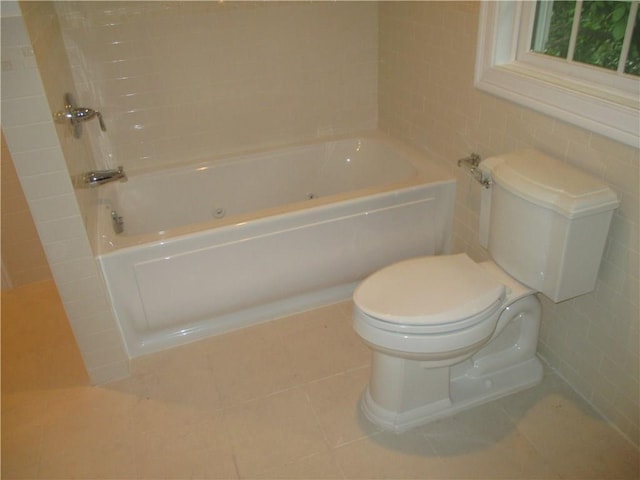 29 Carpenter Ave Unit B3, Mount Kisco, NY 10549 - full bathroom with toilet, tile walls, and tile patterned floors