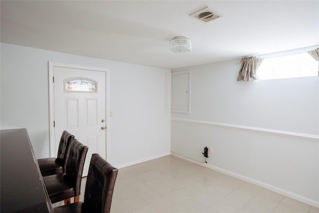 1114 Arden Ave, Staten Island, NY 10312 - unfurnished office featuring baseboards
