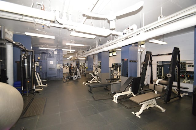 70-25 Yellow Stone Blvd Unit 10Z, Forest Hills, NY 11375 - view of exercise room