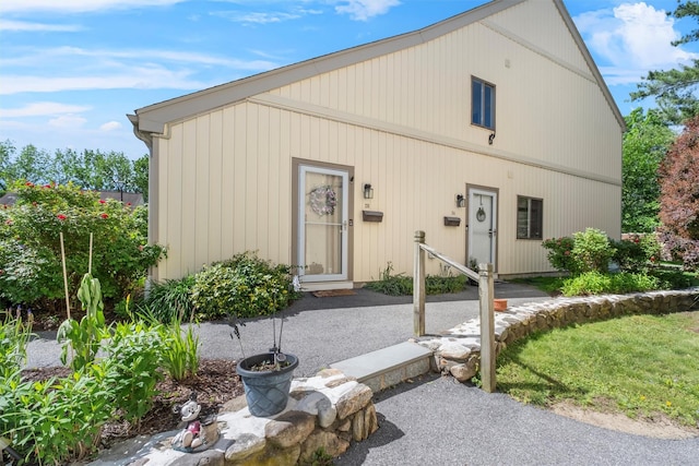 2B Kings Unit 2B, Mohegan Lake, NY 10547 - view of front of house