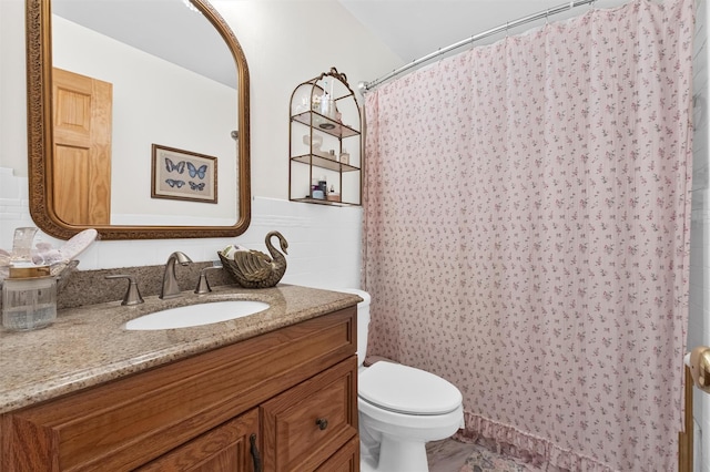 2B Kings Unit 2B, Mohegan Lake, NY 10547 - full bathroom featuring vanity and a shower with shower curtain