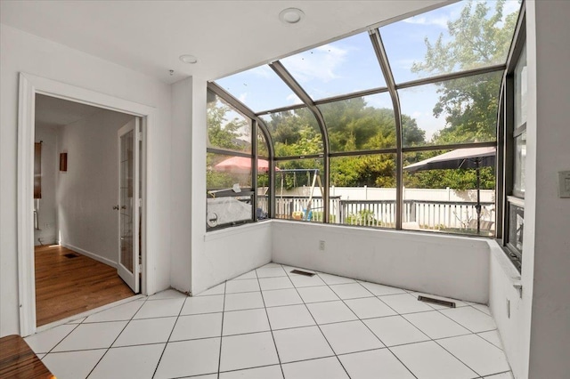 204 Carnation Dr, Farmingdale, NY 11735 - view of unfurnished sunroom