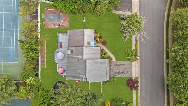 204 Carnation Dr, Farmingdale, NY 11735 - aerial view