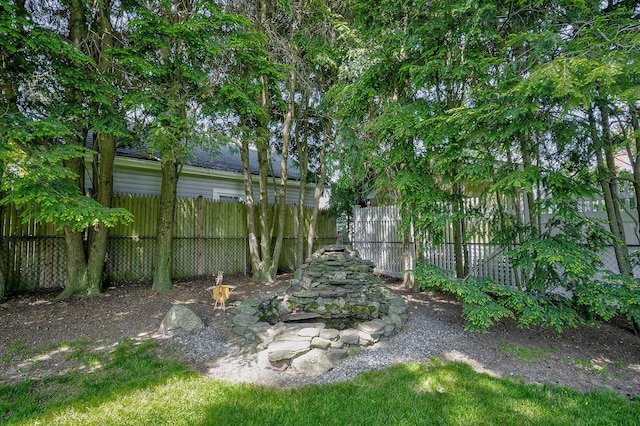 23 S Sixth St, Locust Valley, NY 11560 - view of yard