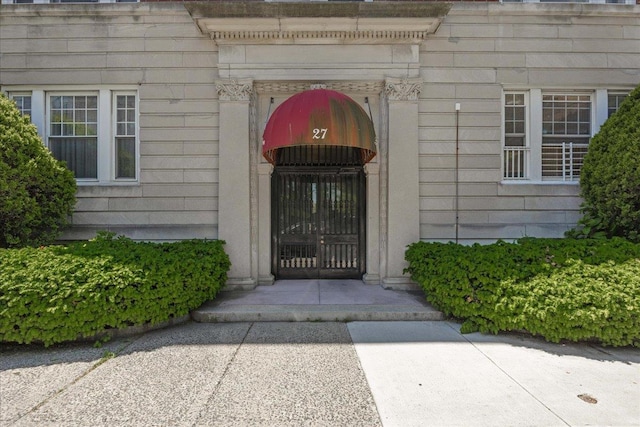 27 Locust Ave Unit 4N, New Rochelle, NY 10801 - view of doorway to property