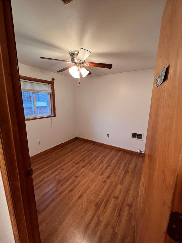 6 Farmingdale Ln, Bloomingburg, NY 12721 - unfurnished room with wood finished floors, a ceiling fan, and baseboards