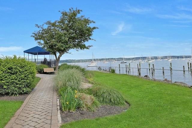 103 Gedney St Unit 2N, Nyack, NY 10960 - surrounding community featuring a lawn and a water view