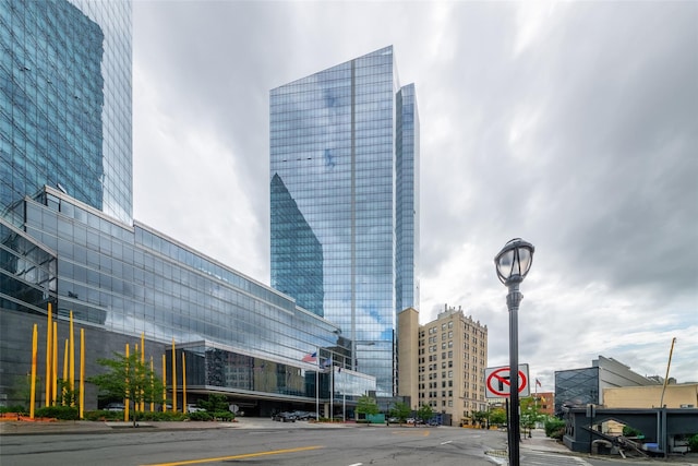 5 Renaissance Sq Unit 17B, White Plains, NY 10601 - view of property with uncovered parking