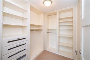 5 Renaissance Sq Unit 17B, White Plains, NY 10601 - photo 9