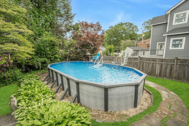 115 Fowler Ave, Yonkers, NY 10701 - view of pool